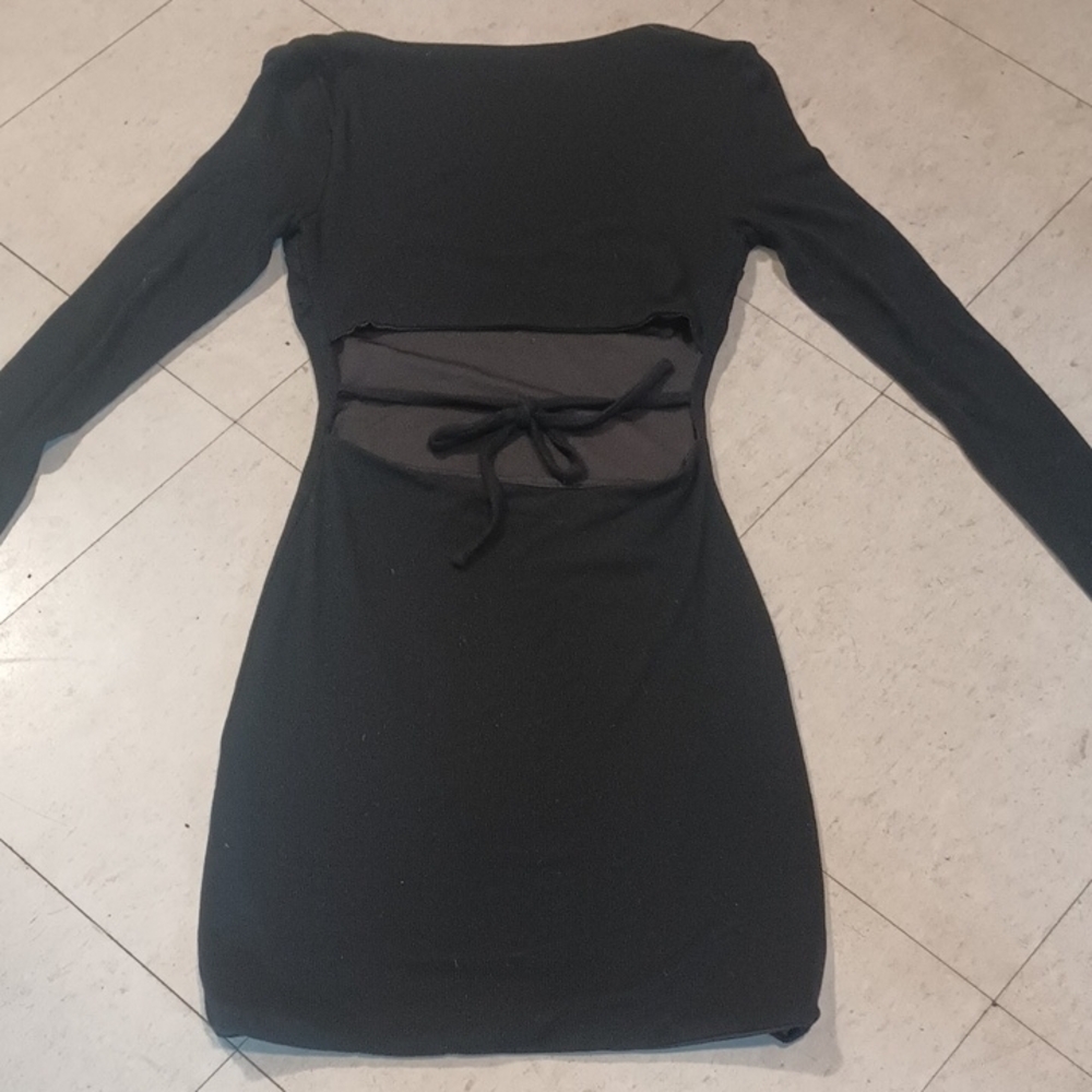 Princess Polly Black Long-Sleeve Square Neck Bodycon Dress Peackaboo Back Size 0